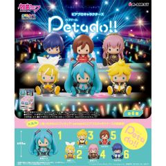 Hatsune Miku Petadoll Mini Figures Display (6)